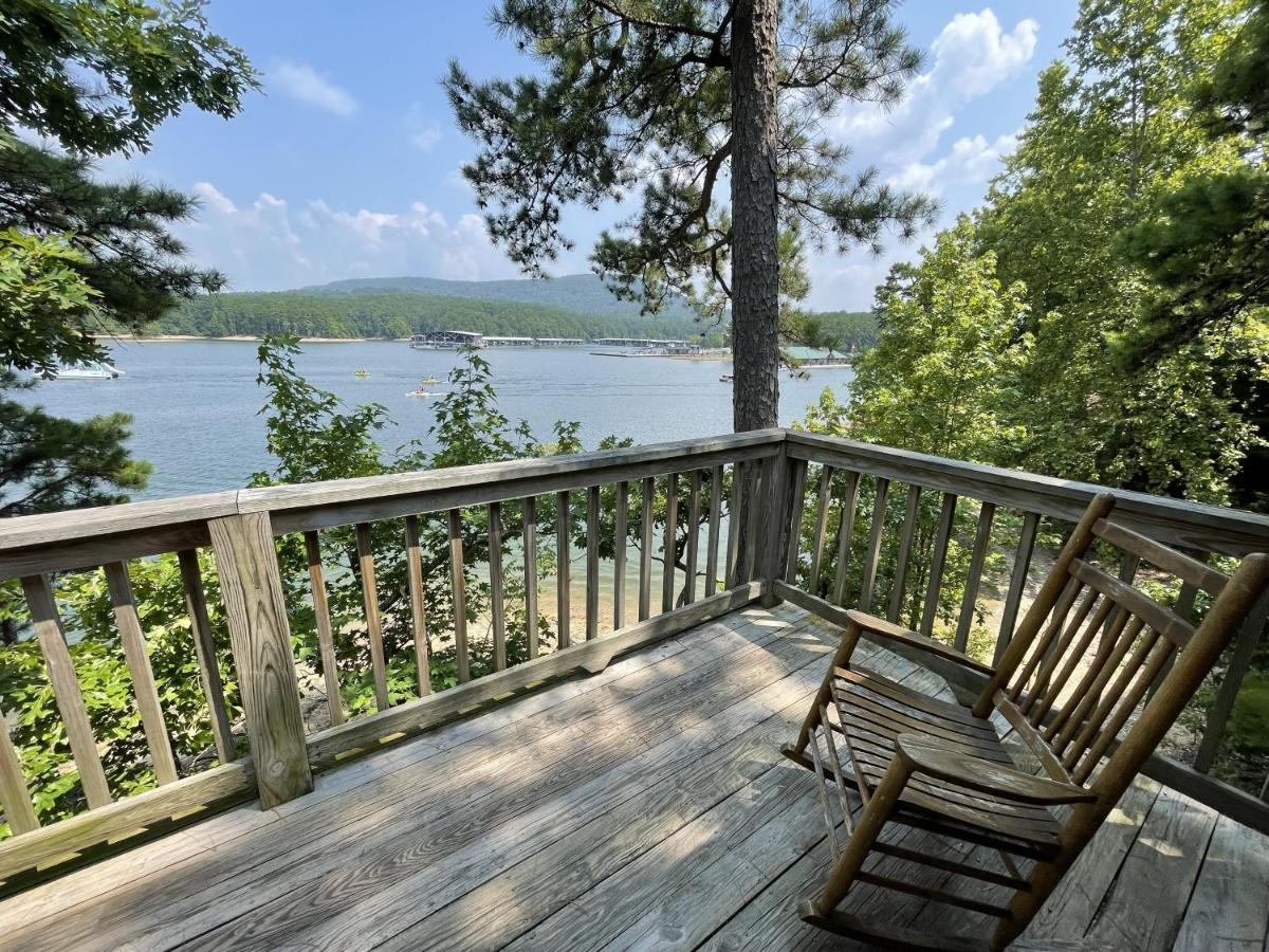 C18, Two Bedroom, Two Bath Log-Sided Loft Harbor North Luxury Loft Cottage With Hot Tub Cottage Mount Ida Exterior photo