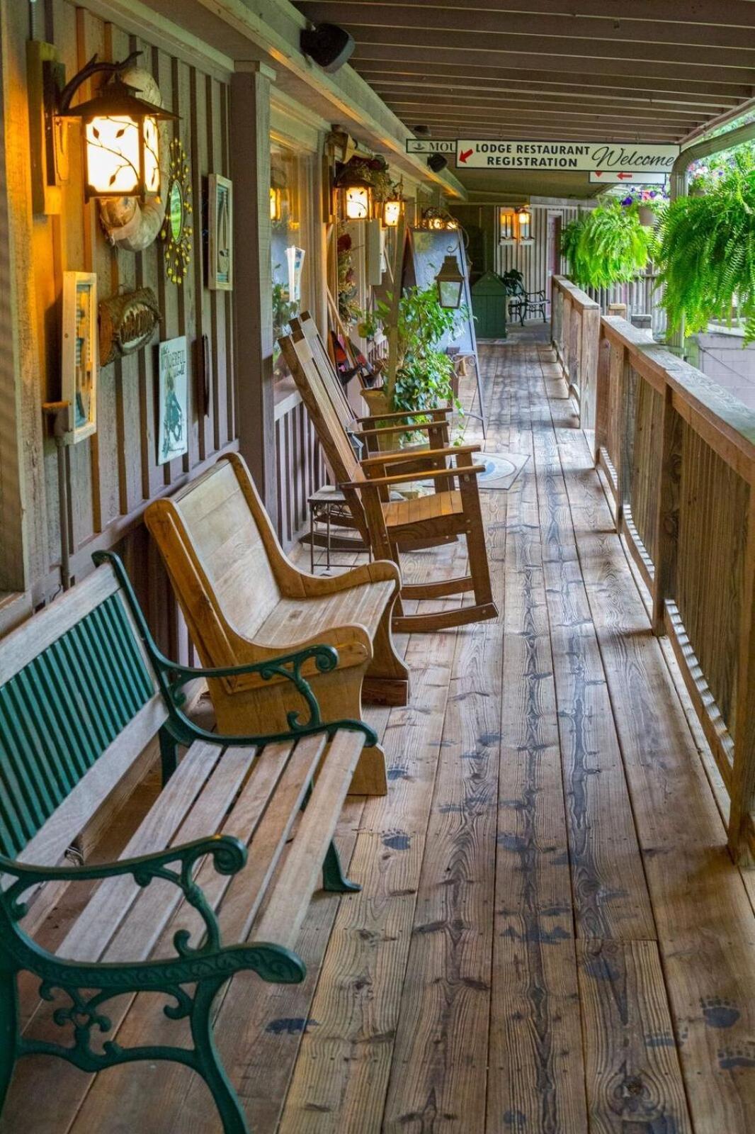 C18, Two Bedroom, Two Bath Log-Sided Loft Harbor North Luxury Loft Cottage With Hot Tub Cottage Mount Ida Exterior photo